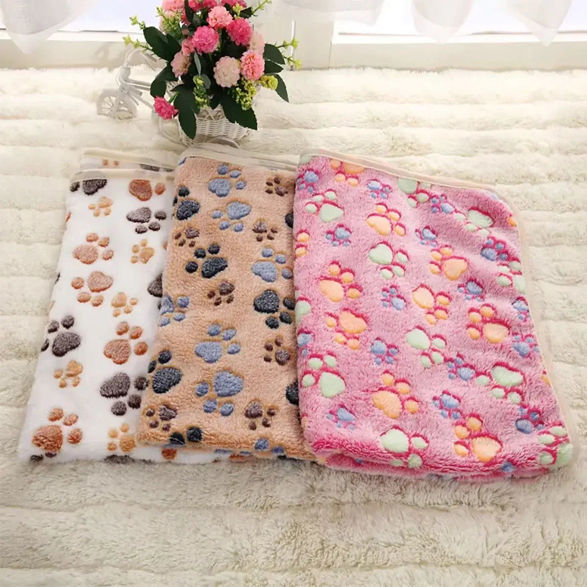 🐾 Dogzeno™ Soft Paw Print Pet Blanket